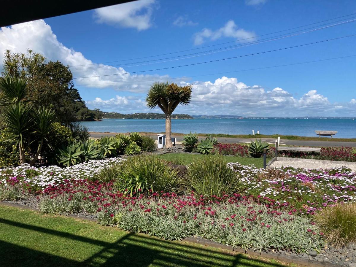 Waiheke Waterfront Lodge Oneroa Exterior photo